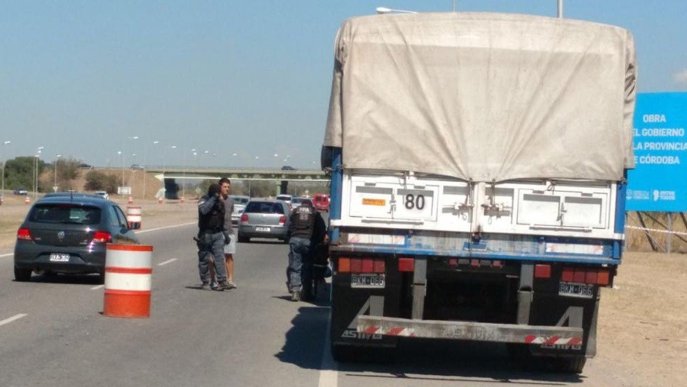 Acribillaron a un camionero pero no le robaron 150 mil pesos