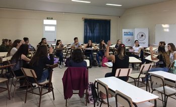 Peligra el dictado de la carrera de Medicina en la región