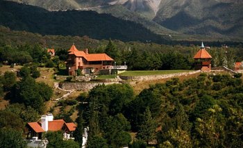 El turismo aventura tiene un gran escenario natural en la villa de Merlo