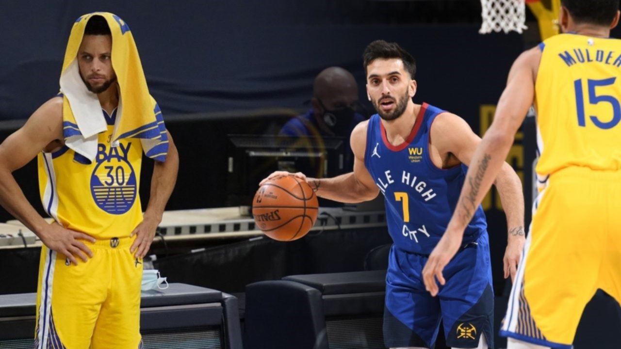 Campazzo lee la ofensiva. Curry al lado desconsolado
