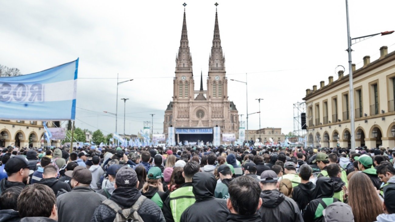 Movilización de gremios y organizaciones sociales contra política económica del gobierno