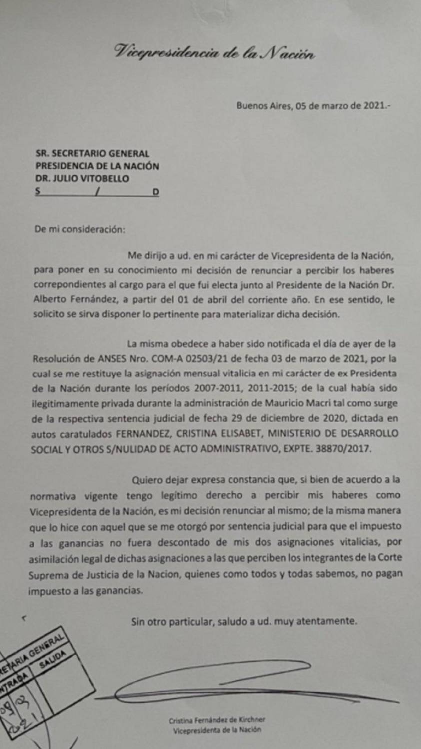 Cristina Kirchner Renuncio A Su Sueldo Como Vicepresidenta