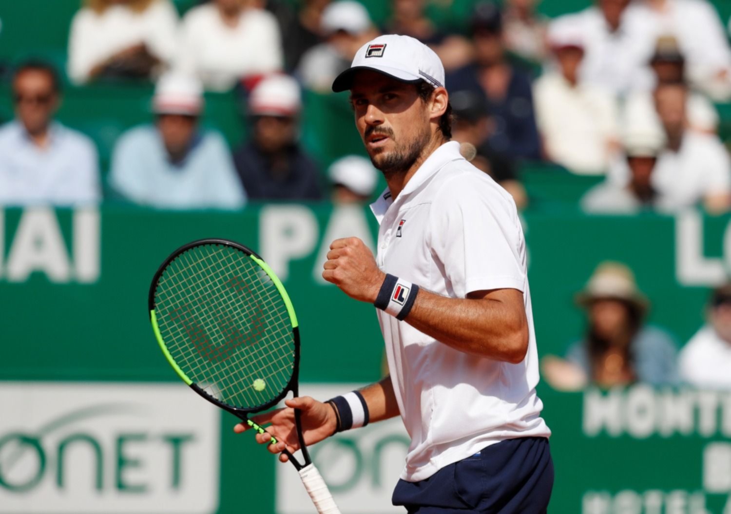 Barcelona: El 'Peque' Schwartzman corrigió su error y avanzó al draw