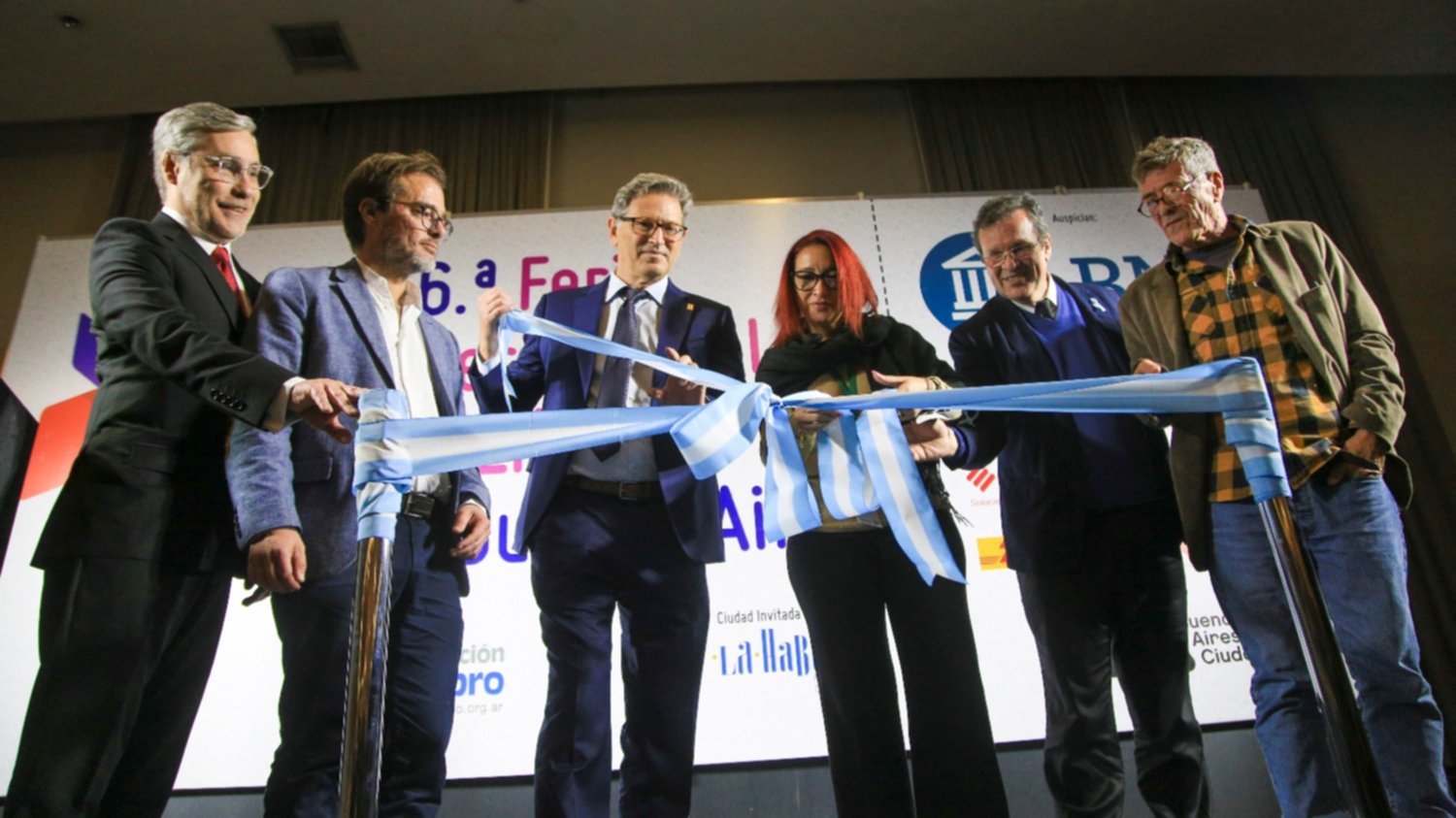 Con discursos encendidos, quedó inaugurada la 46ª Feria Internacional del  Libro de Buenos Aires