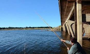 Paso de las Piedras: sigue la bronca y los pescadores amenazan con cortar la ruta 51