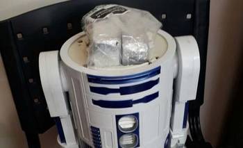 Encontraron más de 4 kilos de cocaína escondida en un juguete de "Star Wars"