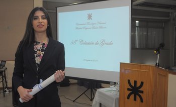 La UTN entregó diplomas y distinguió a Karen Luengo, su mejor promedio