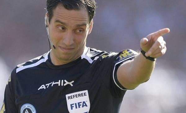 Un argentino hará historia mañana al ser el primero fuera de UEFA en arbitrar en Eurocopa - Vimarsana News