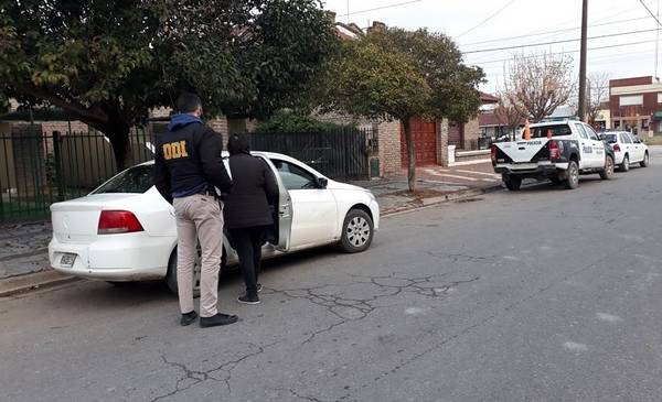 Tres Arroyos: asaltaron a un jubilado y golpearon a su cuidadora - Vimarsana News