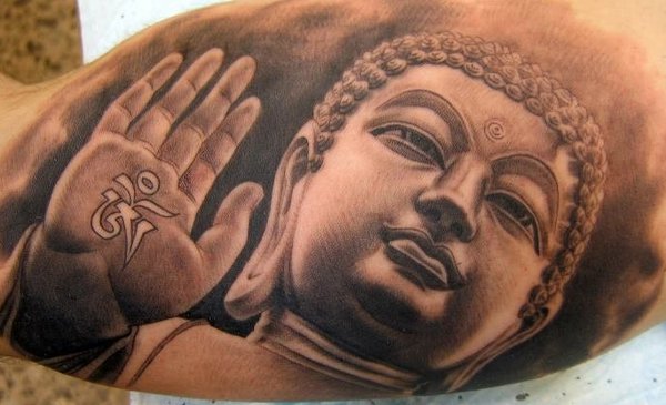 Lo deportaron por tatuarse a Buda en una pierna - La Nueva