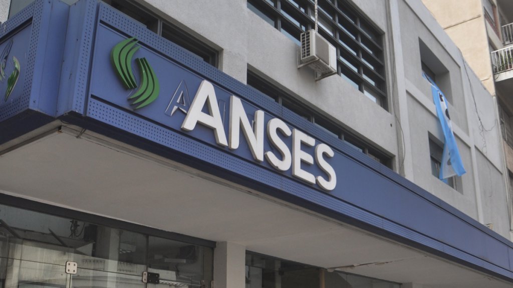 ¿Cómo son los nuevos créditos de la ANSES para jubilados y ...