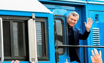 El presidente Macri dijo que hay "comportamientos mafiosos" que "le cagan la vida a todos"