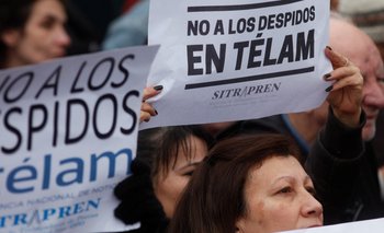 La Justicia ordenó revocar los despidos de los trabajadores de la agencia Télam