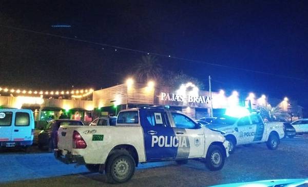 Clausuraron un bar que reabrió hoy y contaba con casi 200 personas en su interior - Vimarsana News