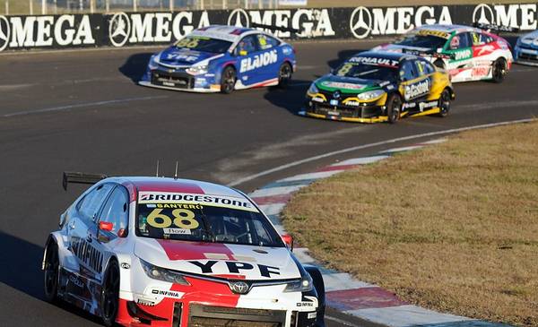 Súper TC2000: Julián Santero dominó con autoridad el sábado en Paraná - Vimarsana News