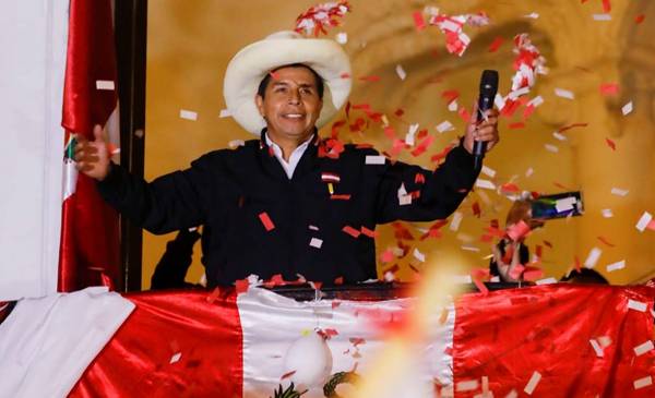 Castillo fue finalmente proclamado presidente electo de Perú - Vimarsana News