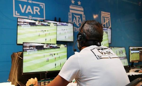 Al final, no habrá VAR en el fútbol argentino, al menos por ahora - Vimarsana News