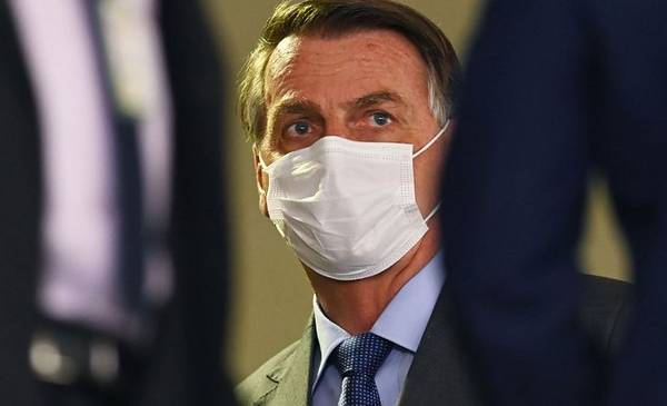 Bolsonaro dijo que "los argentinos están escapando hacia Brasil" - Vimarsana News