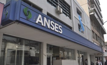 Aumento en las jubilaciones: llevan el mínimo a 8.637 pesos