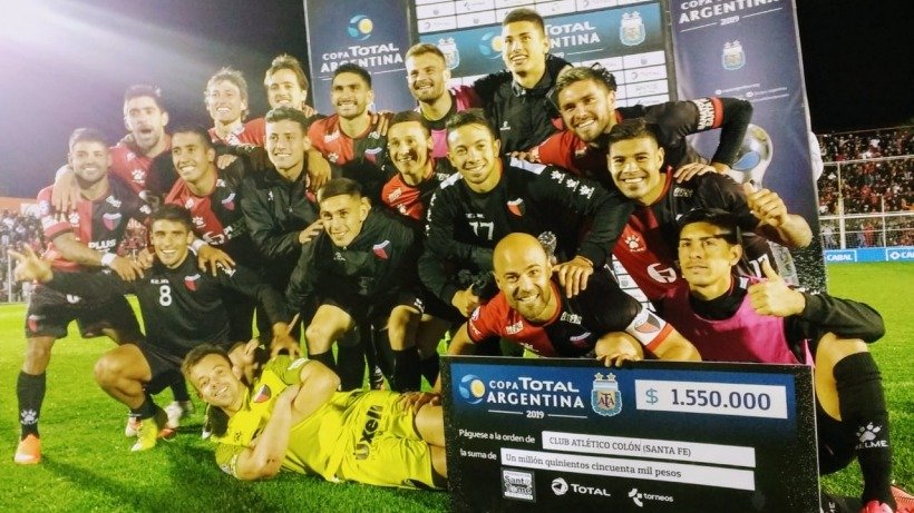 Colón, sin el “Pulga”, enfrenta a Atlético