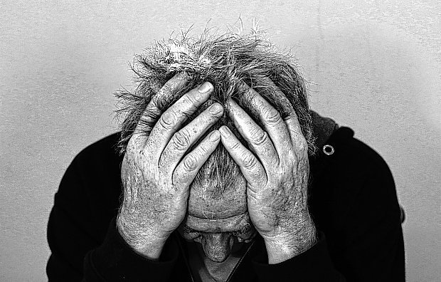Resultado de imagen de depresion inmigrante. Imagen obtenida de: https://px.cdn.lanueva.com/102017/1511809506736.jpg