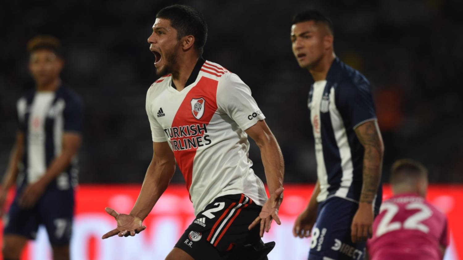River derrota 2-0 a Talleres en el segundo tiempo