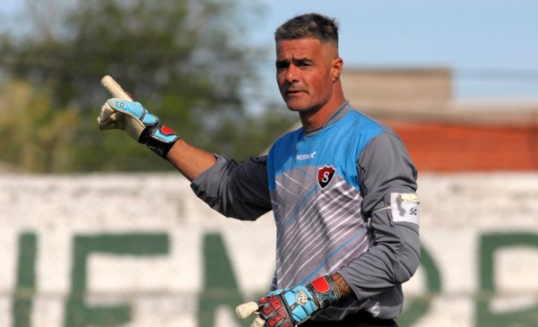 “Soy de Rosario, pero me quieren más en Sporting y Villa Mitre” - La Nueva
