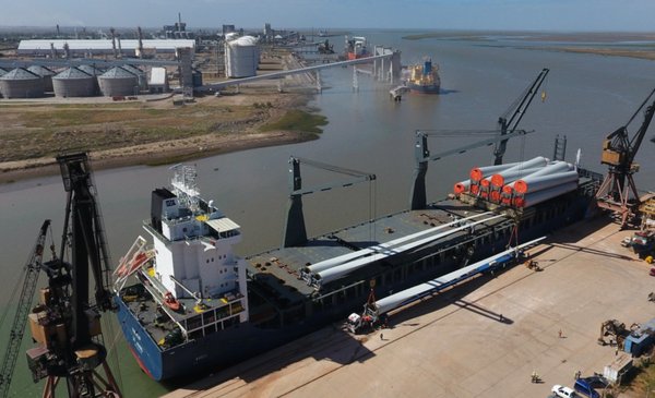 Nueva suba de los volúmenes de carga movilizados por el puerto local - La Nueva