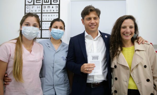 Kicillof received the fifth dose of the COVID-19 vaccine in the midst of growing regrowth